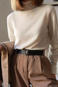 Academia Outfits, Dark Academia Fashion, Cashmere Outfits, Academia Fashion, Cashmere Turtleneck, Light Academia, Mode Inspo, Casual Winter Outfits