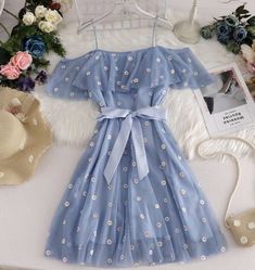 Pattern Outfits, Cute Dress Outfits, Lace Party Dresses, Easy Trendy Outfits, Strapless Mini Dress, Really Cute Outfits, Girls Dress, Pretty Flowers, Outfits For Teens