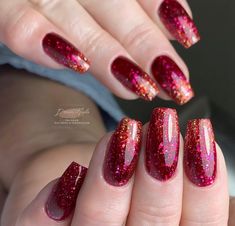 23 Nails, Lavish Nails, Golden Nail Art, Pastel Nail Art, Cat Eye Nails Polish, Natural Nail Art, Golden Nails, Maroon Nails, Gold Nail Designs