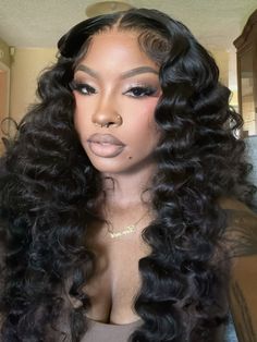 Hairstyles With Curled Hair, Lash Map, Black Hair Updo Hairstyles, Glamour Hair, Peekaboo Hair, Everything Is Beautiful, Faux Locs Hairstyles, Face Face, Frontal Hairstyles