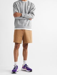 Nike's sweatshirt is simple and sporty. Made from soft cotton-blend jersey, it's embroidered with the brand's moniker at the chest. Nike Collection, Sweatshirt Nike, Jersey Sweatshirt, Sweatshirt For Men, Nike Sweatshirts, Nike Outfits, Mr Porter, Grey Sweatshirt, Nike Logo