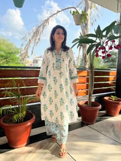 This beautiful  Handblock Kurta suit  set with straight pants  is the most comfortable and classy Indian outfit. Soothing cotton fabric in this Jaipuri block print makes it very elegant. The pants a comfort fit with elastic band that makes the pants roomy. 3/4th sleeves and straight  line kurta with beautiful lace make it comfortable to wear for long hours , can be accessorised and worn at occasions . Specially handmade with love for you by the local Artisans of Jaipur , Rajasthan , India !  Siz Block Print Kameez, Jaipur Cotton Kurti Set, White Mulmul Sharara With Printed Motifs, White Straight Kurta With Floral Print, Handblock Print Kurta Designs, Same Print Kurta And Pants, White Anarkali Pant Set, White Mulmul Anarkali Set With Printed Motifs, White Anarkali Palazzo Set With Block Print