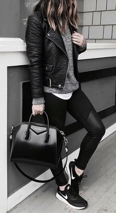 Fall Activewear, Rok Outfit, Look Legging, How To Wear Leggings, Winter Leggings, Leather Jacket Outfits, Legging Outfits, Mode Casual, Looks Black