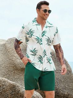 Hawaii Men Aesthetic, Tropical Vacation Outfits Men, Tropical Outfit Men, Style For Big Men, Hawaiian Outfit For Men, Hawaiian Man, Mens Vacation Outfits, Hawaiian Outfit Men, Vacation Outfits Men