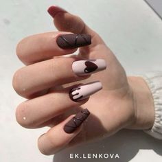 Chill Nail Designs, Coffee Nail Art, 23 Nails, Unusual Nail Designs, Nail Journey, Nails Edgy, Shiny Nails Designs, Beauty Hacks Nails