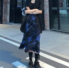 Black And Dark Blue Outfit, Blue And Black Outfit, Mini Dress Korean Style, Ladies Streetwear, Gothic Noir, Harajuku Goth, Botas Cowboy, Outfits Pastel, Cheap Skirts