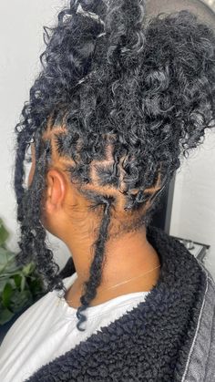 Locs On Type 3 Hair, Curly Hair Dreadlocks, Short Boho Locs Black Women, Human Hair Locs With Curly Ends, Curly End Locs Natural Hair, Locs On Curly Hair, 4c Locs With Curly Ends, Dreadhead Women, Locks With Curly Ends