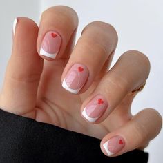 31 Super Cute Valentine's Day Nails To Perfectly Match Your Outfit (2024) Valentines Day Nails Square, Anniversary Nails, Nail Art French, Fake Nails White, Pink French Nails, Short Fake Nails, Press On Nails Short, Nail Techniques