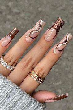 Trendy Minimalist Nails November Nails Fall, November Nail Designs, Brown Acrylic Nails, Graduation Nails, November Nails, Glittery Nails, Fall Acrylic Nails, Thanksgiving Nails, Long Square Acrylic Nails