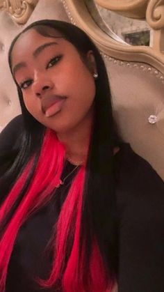 Quick Weave Pink Highlights, Quick Weave With Peekaboo, Cute Hairstyles For Dyed Hair, Peekaboo Hair Color Wig, Peekaboo Quick Weave Middle Part, Quick Weave With Pink Highlights, Pink And Black Quick Weave, Peek A Boo Quick Weave, Peekaboo Weave