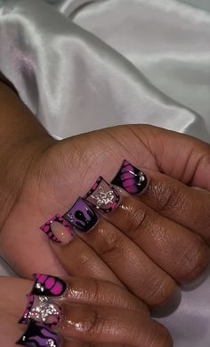 Nail Tech Black Women, 2000s Nails Acrylic Black Women, Black And Pink Duck Nails, Duck Nails With 3d Flowers, Short Duck Nails, Black Hello Kitty Nail Charms, Ladies Only, Books Open, Diy Acrylic Nails