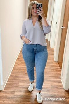 Sahm Outfits, Casual Plus Size Outfits, Outfits Gorditas, Looks Jeans, Pear Body Shape, Look Plus Size, Curvy Girl Outfits, Curvy Girl Fashion, Weekend Wear