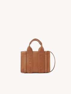 Chloé Mini Woody Tote Bag In Soft Leather | Chloé US Chloe Logo, Brown Tote, Mini Tote Bag, Chloe Bag, Mini Tote, Small Handbags, Cotton Bag, White Bag, Evening Bags