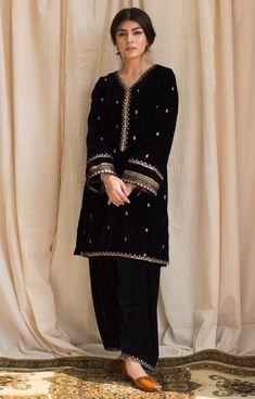 Velvet Pakistani Dress, Black Pakistani Dress, Velvet Suit Design