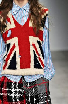 #unionjack Hellenic Pagan, Flag Outfit, Twitch Streamer, Uk Flag, British Flag, British Fashion, Union Jack, Fashion Killa, London Fashion