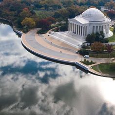 an aerial view of the jefferson memorial