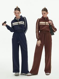 Tracksuit Outfit Women Winter, Tracksuit Outfit Women, Sportwear Outfit, Baseball Jacket Outfit, Adidas Women Fashion, Track Suits Women, Sportswear Outfits, Tracksuit Outfit, Practice Outfits