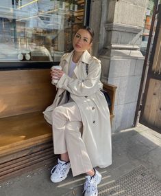 London Outfit, Event Outfit, Casual Work Outfits, Coat Outfits, Outfit Inspo Fall, Winter Outfits Women, Business Casual Outfits, Winter Fashion Outfits