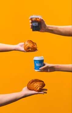 Hand holding onto viennoiseries such as croissant, and cups of coffee. Breakfast Product Photography, Tart Photoshoot Ideas, Coffee Serving Ideas, Bakery Photography Ideas, Kitchen Product Photography, Biscuit Photography, Croissant Photography, Recipe Croissant, Croissants Photography Food Styling