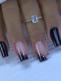 Black Tips With Design, Black Nails Inspo Elegant, Fancy Nails Designs, Pink Nail, Nail Designs Glitter