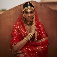 Sabyasachi's 2022 Red Bridal Lehengas Are Ode To Our Timeless Heritage - Wedbook Sabyasachi Photoshoot, Sabyasachi Bridal, Sabyasachi Mukherjee, Sabyasachi Jewellery, Bridal Lehenga Red, Red Lehenga, Bridal Lehengas, Traditional Indian Wedding