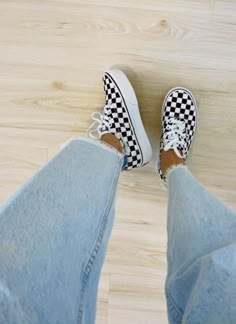 Estilo Vans, Shoe Inspo, Swag Shoes, Crazy Shoes, Shoe Obsession, Shoe Game, Vans Shoes, Sock Shoes, Sneaker Head