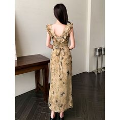 Summer Chiffon Floral Dress Fabric: Polyester Size: S, M, L, XL, Multiple Color Selections: Apricot, Coffee Pattern: Floral  Season: Spring, Fall, Summer Beach Outfit Casual, Dance Pants Hip Hop, Chiffon Floral Dress, Coffee Pattern, Floral Chiffon Dress, Dance Pants, Chiffon Floral, Solid Color Shirt, Floral Chiffon