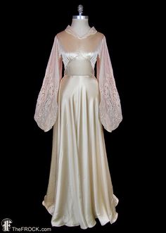 Wedding dress 1930s vintage post flapper era by TheFrockDotCom Wedding Dresses For Curvy Women, 1930s Wedding Dress, Dress Elegant Short, Satin Bridal Gowns, Sweetheart Wedding Dress, Stunning Wedding Dresses, Vestidos Vintage, Wedding Dresses Plus Size, Silk Charmeuse