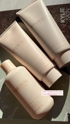 Kylie Skin, Kylie Cosmetic, Kylie Cosmetics, Body Scrub, Kylie Jenner, Body Wash, Body Lotion, Lotion