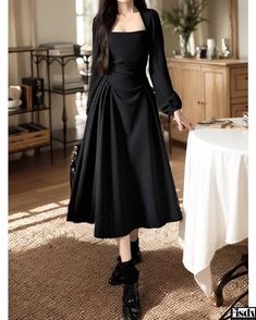 Fisdy - Elegante vestido verde vintage largo hasta el té con mangas largas Emerald Long Sleeve Dress, Night Dress Long Elegant, Vintage Tea Length Dress, Cashmere Skirt, Vintage Green Dress, Vintage Dresses Online, Classy Blouses, Black Dresses Classy, Emerald Dresses