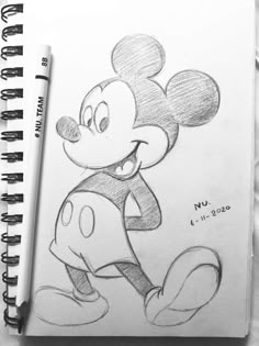 a pencil drawing of mickey mouse