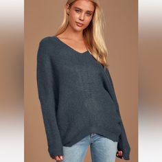 Nwt Emerson Dark Slate Blue Dolman Sleeve Sweater Size Small. Never Worn! Dark Blue Sweater, Trendy Cardigans, Dark Slate Blue, Olive Green Pants, Dolman Sleeve Sweater, Boho Chic Outfits, Tunic Tank Tops, Shift Dress Black, Cozy Knit