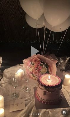 girl pink birthday set up decorations white ballons flowers cake resturant table set up 17 Doğum Günü, 17. Geburtstag, Cute Birthday Pictures, Birthday Ideas For Her, Bday Party Theme, 23rd Birthday, 19th Birthday, 22nd Birthday