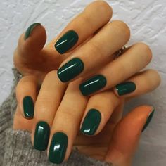 14 Fall Nail Colors for Fair Skin Tones - That are Warm & Cozy - Green Nail Colors