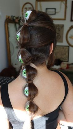 Wacky Wednesday Spirit Week, Monster Hairstyles, Spooky Hairstyles, Crazy Hair Styles, Wacky Hairstyles, Crazy Hair Ideas, Disfraz Diy, Monster Hair, Crazy Hairstyles