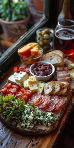 Charcuterie Board Theme Party, Fun Charcuterie Board, Old English Pub, Ploughman's Lunch, Gourmet Lunch, Ploughmans Lunch, Pub Grub, Theme Party Ideas