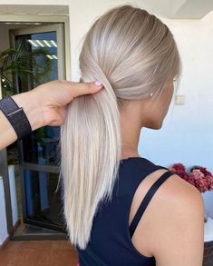 Platinový Blond, Ice Blonde Hair, Summer Blonde Hair, Silver Blonde Hair, Icy Blonde Hair, Hair Blond, Cool Blonde Hair, Dyed Blonde Hair, Light Blonde Hair