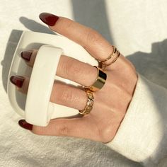 Category: Jewelry Material: Alloy Fashion Element: round, Oval Style: Affordable luxury style Knuckle Rings, Cuff Rings, Estilo Punk, Wide Rings, Style Punk, Luxury Style, Affordable Luxury, Perfect Party, Layers Design