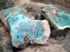 Larimar (Antlantis Stone) Found only in the The Dominican Republic. -Edgar Cayce predicted that on one of the Caribbean islands, being the remnants of Atlantis, a blue stone of Atlantean origin would be found with extraordinary healing attributes. In 1974, Larimar was found in the Dominican Republic.  Metaphysical Properties:  Larimar is a stone for Earth healing.  It represents peace and clarity, emitting an energy of healing and love.  It has been used to stimulate the higher chakras. Crystals Collection, The Caribbean Islands, Earth Healing, Pretty Rocks, Beautiful Stones, Love Rocks, Beautiful Rocks, The Dominican Republic, Minerals And Gemstones