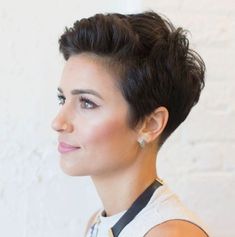 Thick Hair Cuts, Pixie Haircut For Thick Hair, Girl Haircuts, Penteado Cabelo Curto, Haircut For Thick Hair, Girl Short Hair