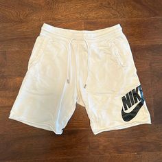 New Never Worn Nike White Colored Fleece Sweat Shorts Size Medium Casual White Shorts For Leisure, Casual Fleece Sports Shorts, Casual Short Sweatpants For Leisure, Sporty White Leisure Shorts, Nike Casual Sweatpants For Leisure, Nike Casual Activewear With Built-in Shorts, Casual Nike Sweatpants For Leisure, White Sportswear Shorts For Leisure, Casual White Shorts