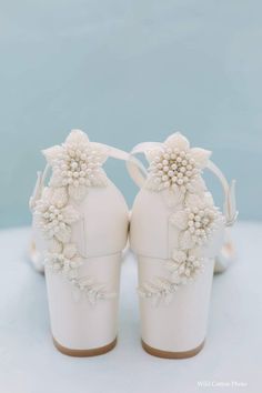 the best beach wedding shoes for block heels