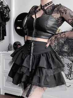 Lace Up Mini Skirt, Comfortable Skirts, Gown Skirt, Pretty Skirts, Skirt Y2k, Ball Gown Skirt, Y2k Aesthetic Outfits, Goth Aesthetic, Mall Goth