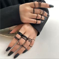 Black Geometric Splice Minimalist Ring Set 16pc Statement Jewelry, Large Ring, Ring Set, Simple Rings, Minimalist Rings, Chunky Rings, Costume Jewelry, Cosplay Jewelry, Stackable Rings, Gothic Jewelry Id: Fl00366 (2.36-5) Hands With Rings, Black Ring Set, Black Metal Rings, Womens Rings Fashion, Rhinestone Choker, Geometric Ring, Finger Rings, Rings Set, Hand Jewelry