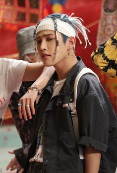 Hong Joong, Braids For Boys, K Pop Star, Woo Young, Kim Hongjoong, Emo Boys, Look At You, Male Beauty, K Idols