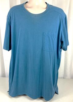 Duluth Trading Co Trim Fit Men's Pocket T-shirt 2XL Blue Cotton Blend Shows Wear Trim Fit