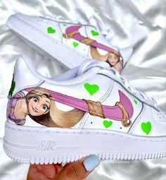 Disney Nike Shoes, Costume Sneakers, Nike Af1 Custom, Quince Shoes, Disney Painted Shoes, Tenis Air Force, Air Force One Shoes, Nike Airforce1, Painted Shoes Diy