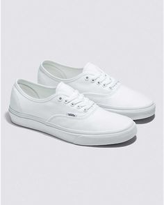 Vans All White, White Vans Outfit, All White Vans, Dream Quinceanera, White Vans Shoes, Shoe For Men, Vans Outfit, Vans Store, Authentic Vans