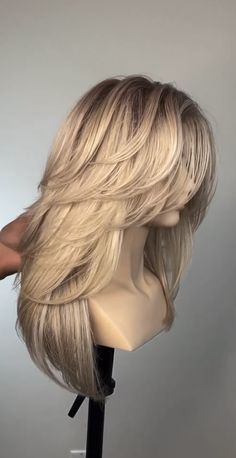 Styles Hairstyles, Long Wolfcut Haircut, School Hair, Hairstyles For Layered Hair, Wolfcut Haircut, Long Wolfcut, Flat Hair, Haircuts For Medium Hair