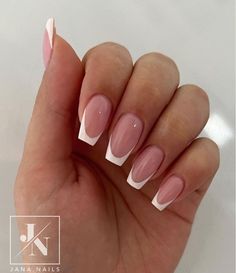 Naglar French Tip, French Tip Nails Ballerina, Ballerina French Tip, Ballerina Nails French Tip, Ballerina French Tip Nails, French Tip Nails Almond Shape, Vanilla Girl Nails, Trendy Nails French Tip, Fall Nail Art Ideas